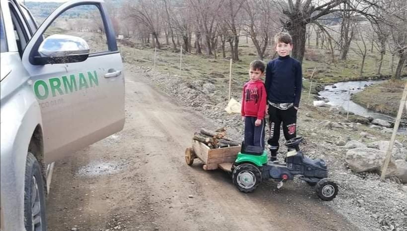 ÜLKENİN EN TATLI ORMAN KAÇAKÇILARI SONUNDA YAKAYI ELE VERDİ!