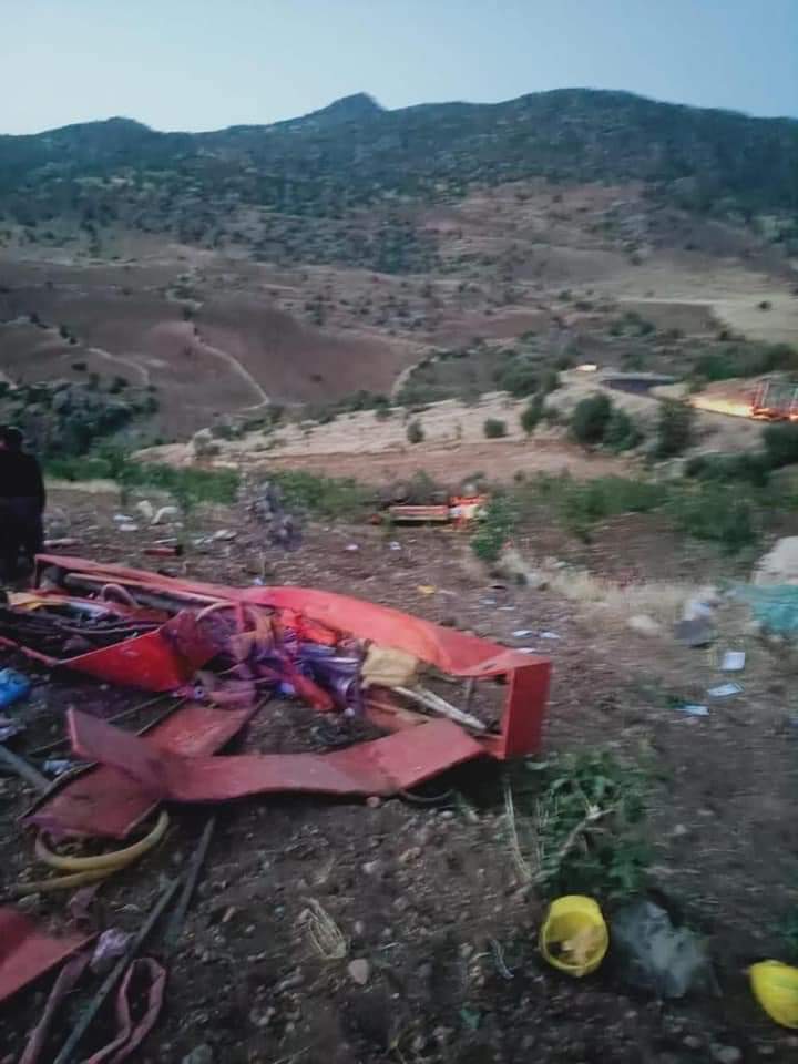 Yangına giden araç kaza yaptı